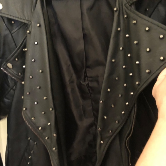 Just Fab size 1x polyester leather like bomber jacket, fun to wear, dress it up - Picture 6 of 8